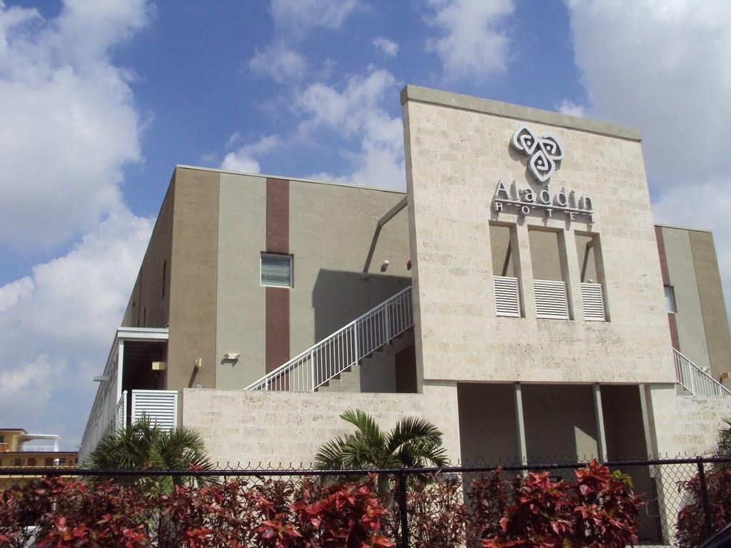 Hotel Aladdin​ - Couples Only​ Miami Springs Ngoại thất bức ảnh